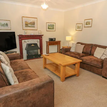 Lake House * Bowness-on-Windermere